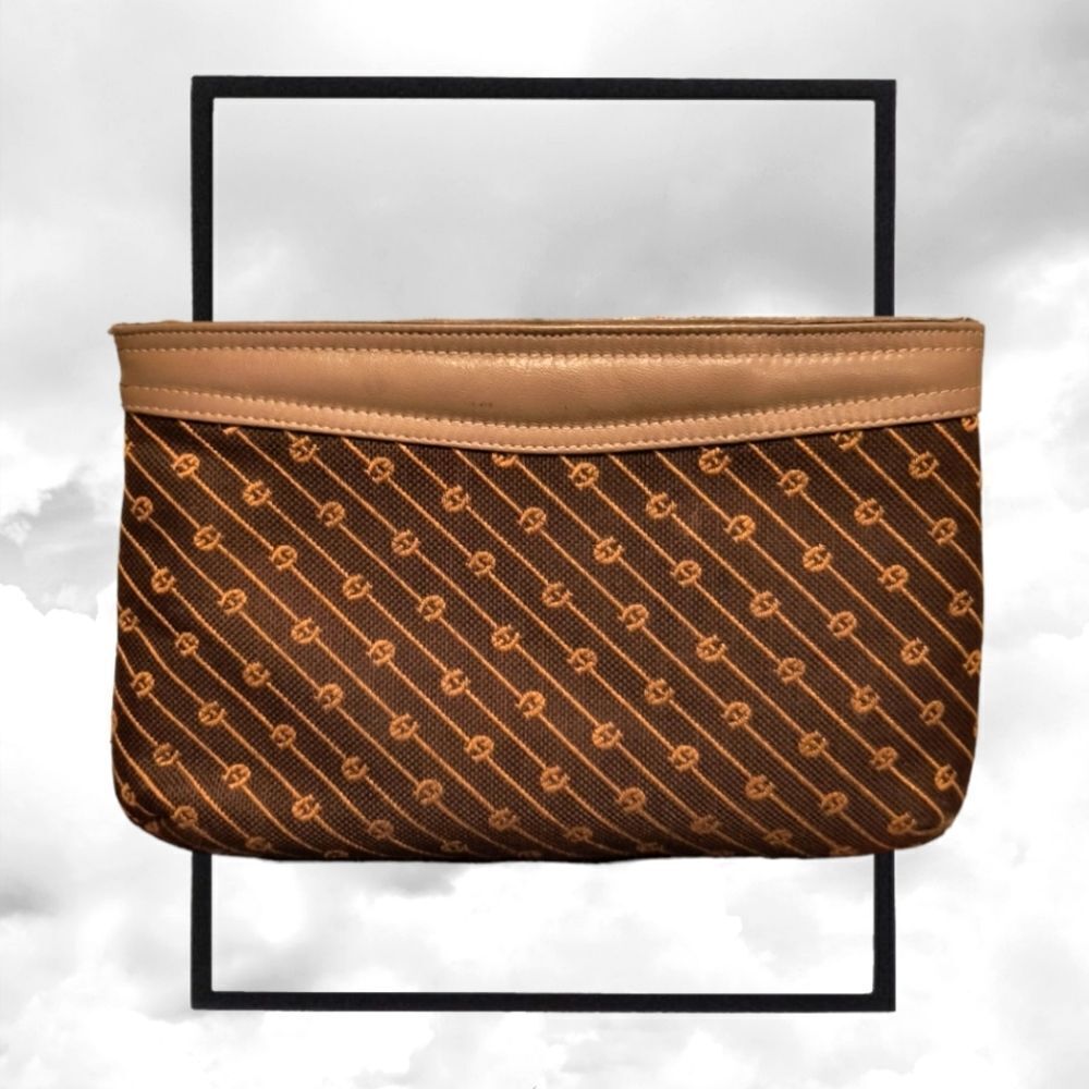 Etienne Aigner Vintage Clutch - Picture 6 of 11